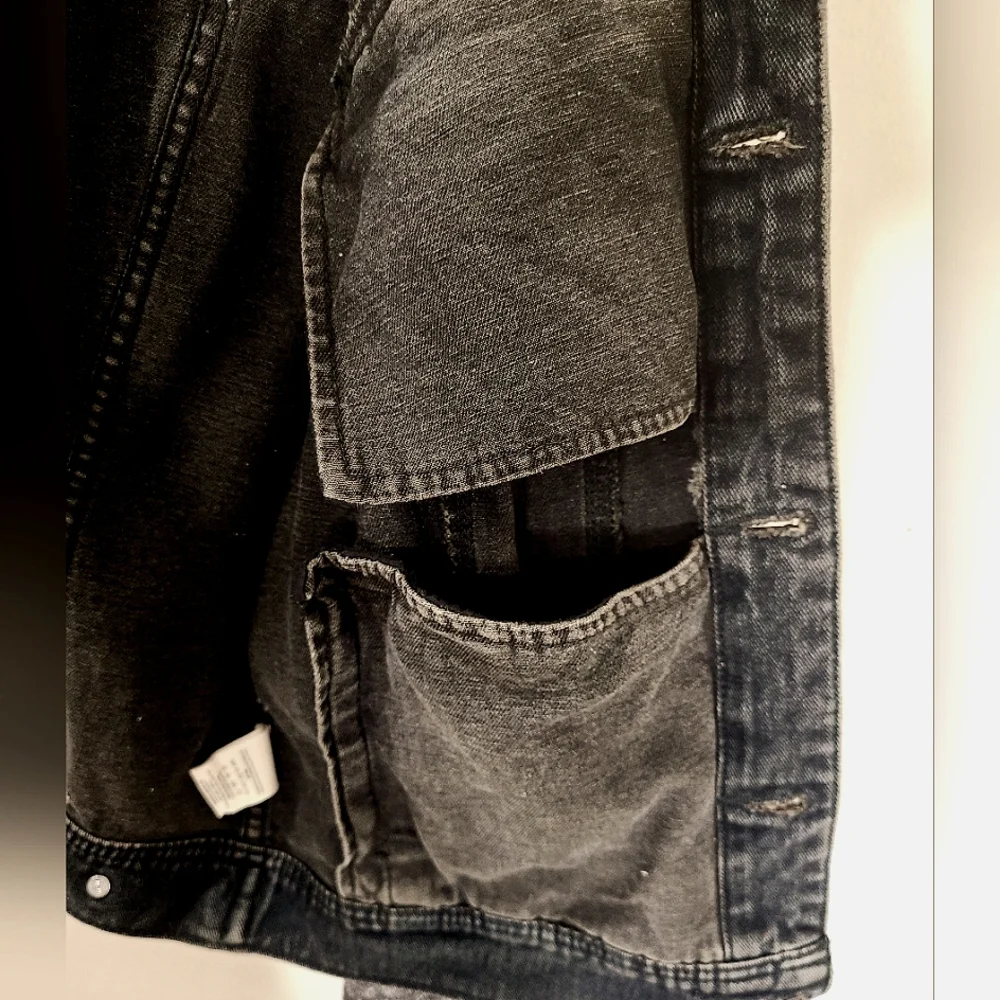 Free People Black Mixed Media Space Dye Knit Denim Jean Jacket Sz M - Picture 11 of 15